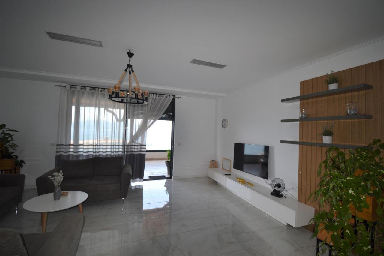 Luxury Penthouse B&E Lägenhet Sarandë Exteriör bild